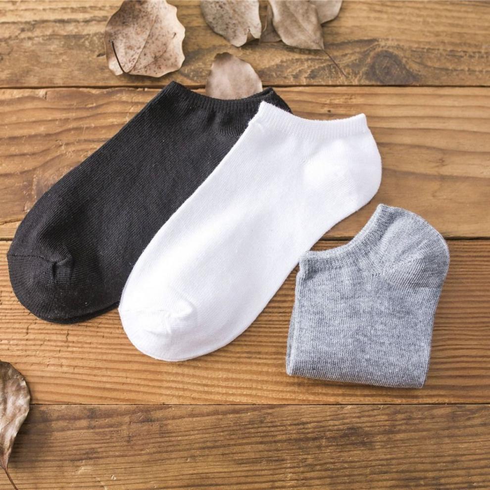 Trendy Korean Style Men’s Socks – Fashionable & Comfortable Everyday Wear