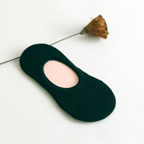 Cozy Women’s Solid Color No-Show Socks – Soft Low Cut Boat Socks for Casual Comfort